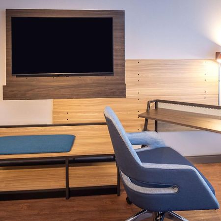 Hotel Tru By Hilton Yakima Airport Exterior foto
